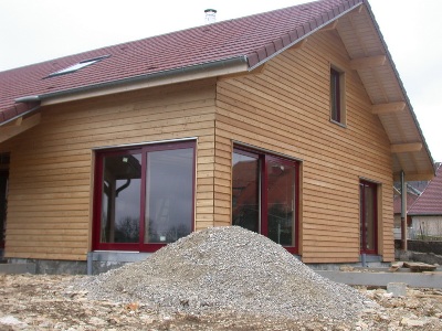 Maison à ossature bois avec bardage extérieur